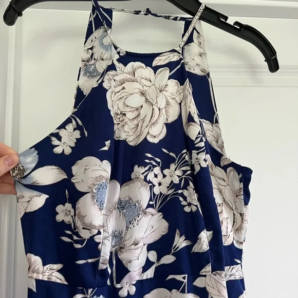 Lulu’s floral floor length dress - Picture 2 of 5